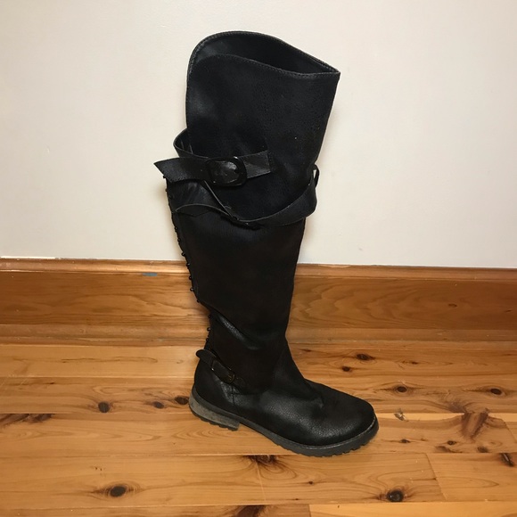 Not Rated Leather Boots - Picture 2 of 7